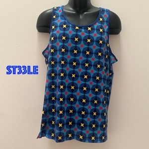 Steele Tank Top Large Gently worn 95% polyester / 5% elastane